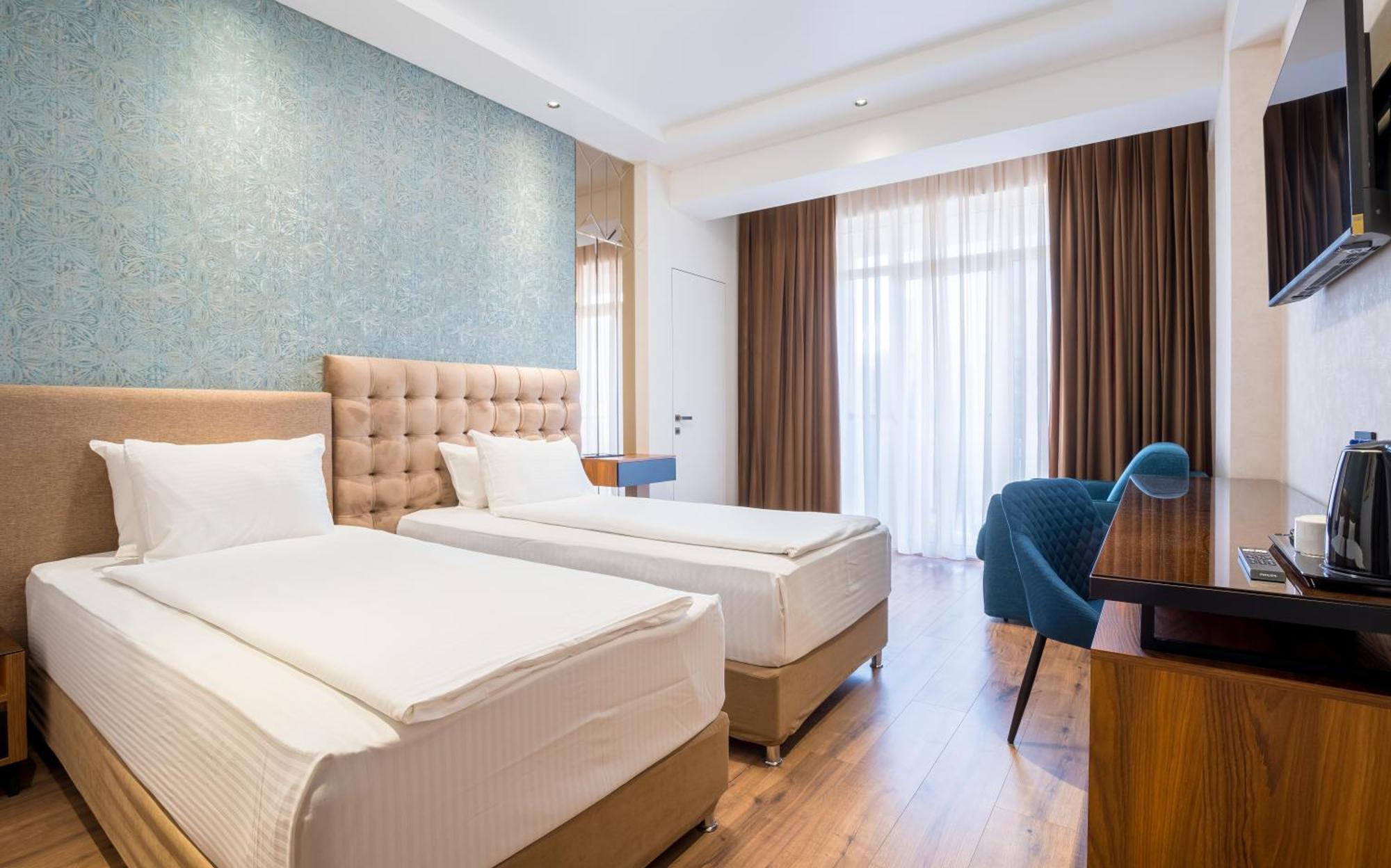 Olympus Hotel By Umbrella Tiflis Dış mekan fotoğraf